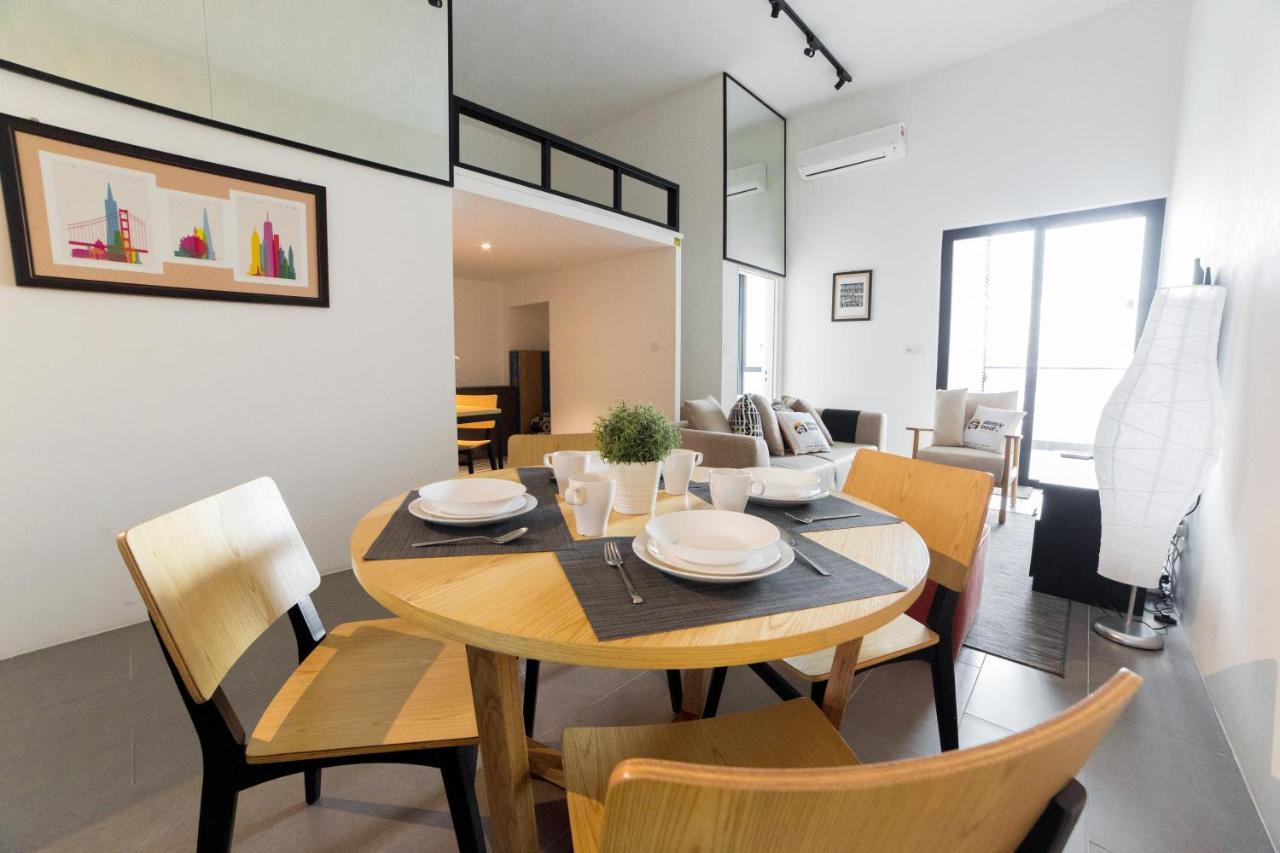 Establishment Bangsar By Sleepy Bear Aparthotel Kuala Lumpur Bagian luar foto